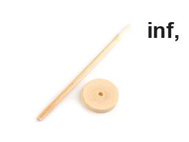 Support en bois pour poupée